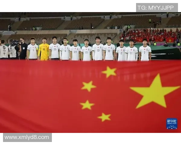 中国三大足球明星的崛起与影响力解析及其对中国足球未来的启示 中国三大足球明星的崛起与影响力解析及其对中国足球未来的启示